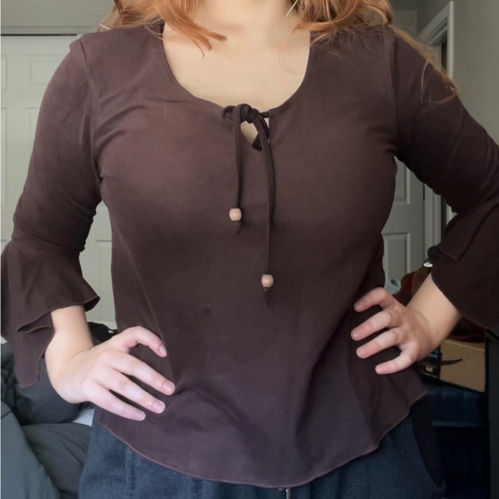 Flared Sleeve Brown Clio Top Y2K